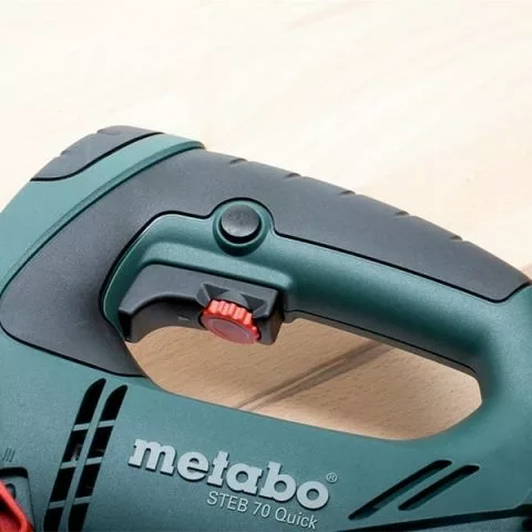 Metabo Jigsaw 570Watt - 70mm Cutting Depth - Image 4